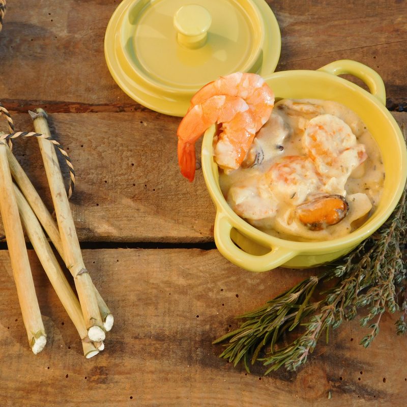 Recette de cocotte de fruits de mer aux herbes