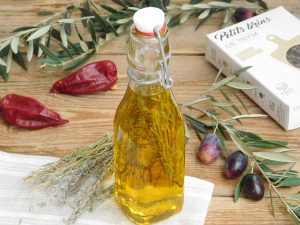 Recette huile d'olive aromatisée thym romarin bio par Truc & Co