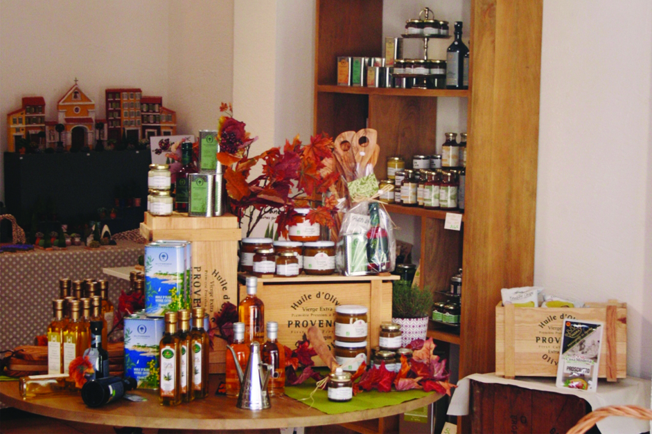 Aromates bio Truc&Co à l'épicerie A l'ombre des Oliviers Cavalaire